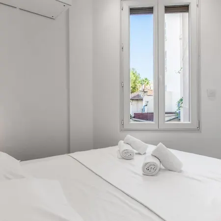 아파트 Cozy Near The